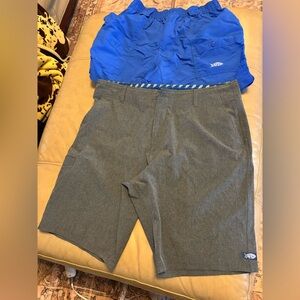 AFTCO 2 pair men’s fishing shorts sz 34‎